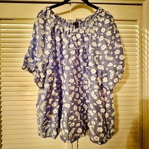 Ann Taylor Floral fun Blouse